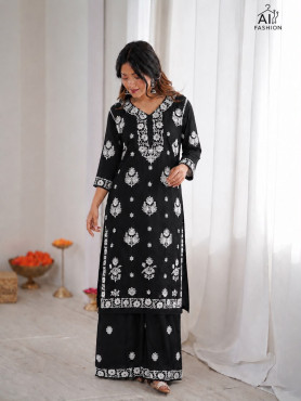 Chikankari set 