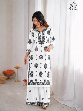Chikankari set 