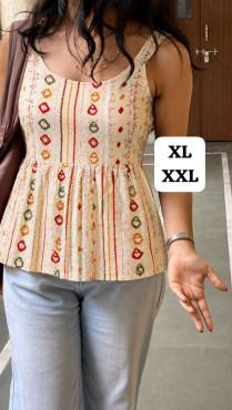 Bandhej tops